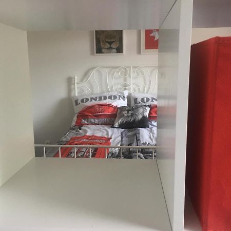 Buckingham Palace Apartman, Debrecen Esterno foto
