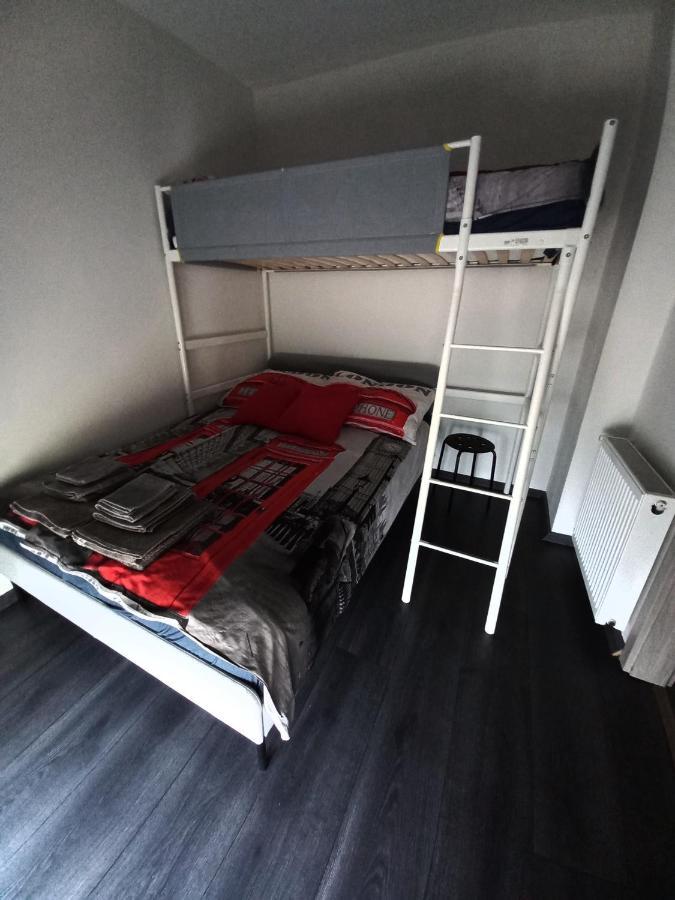 Buckingham Palace Apartman, Debrecen Esterno foto